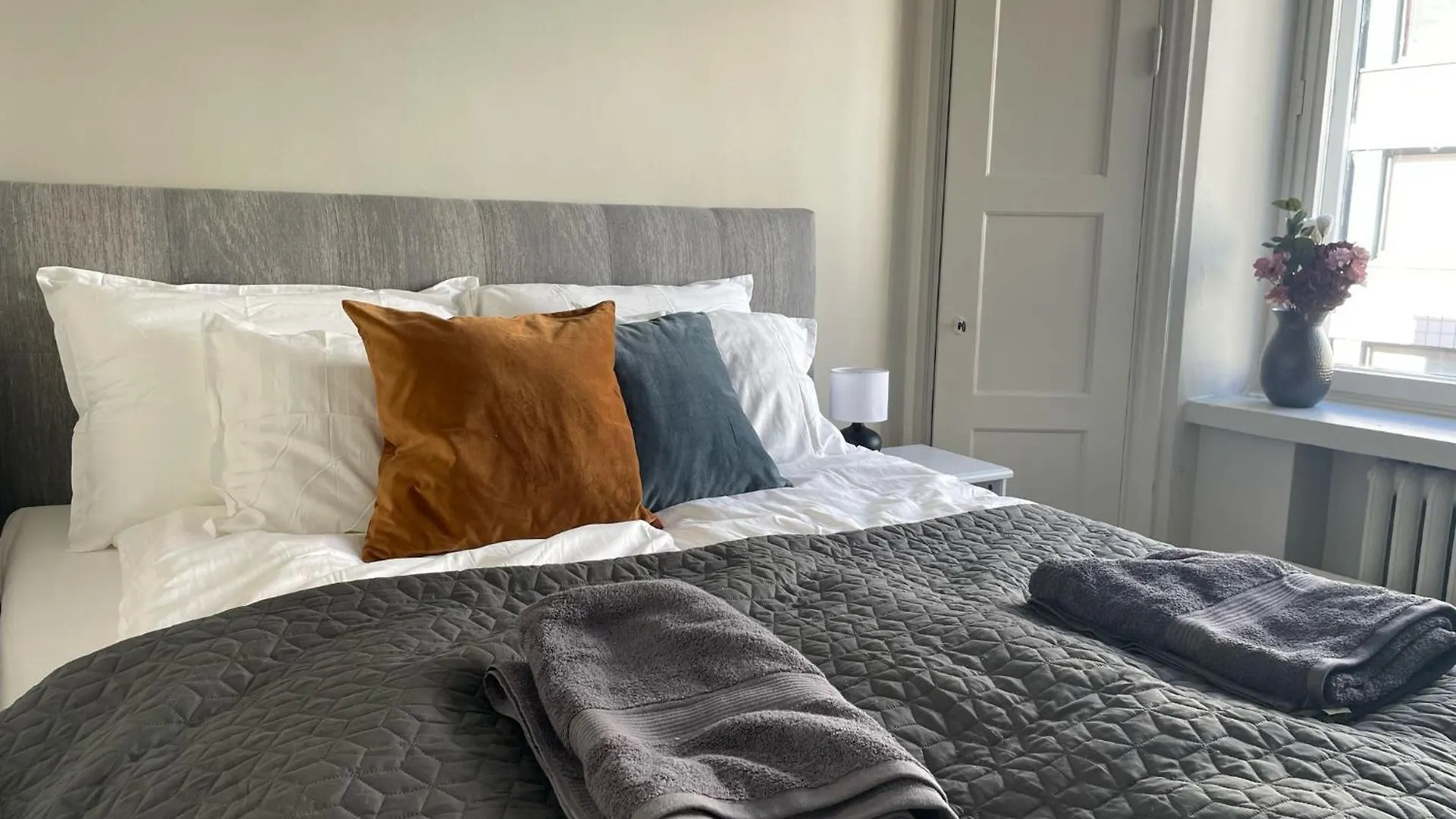 Luxury 2Bdr Apartment In Center With Free Parking Helsinki